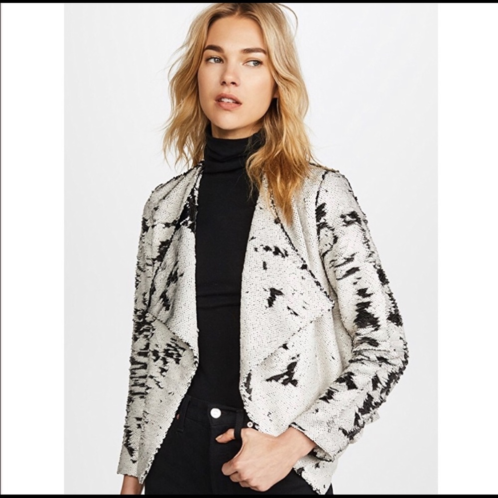 cupcakes and cashmere
Bellwood Drape Jacket